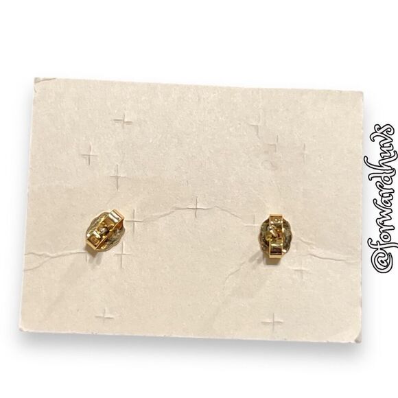Avon American Flag Heart Stud Earrings - Picture 6 of 8